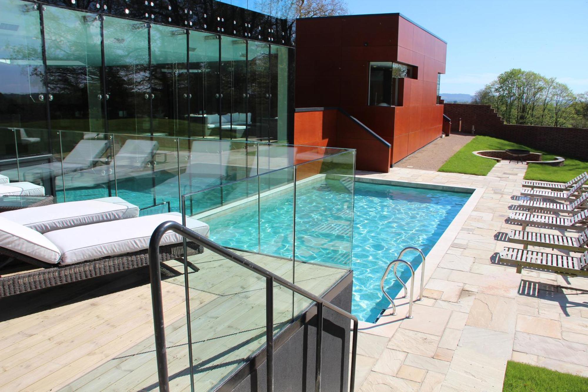 Ockenden Manor Hotel & Spa Cuckfield المظهر الخارجي الصورة