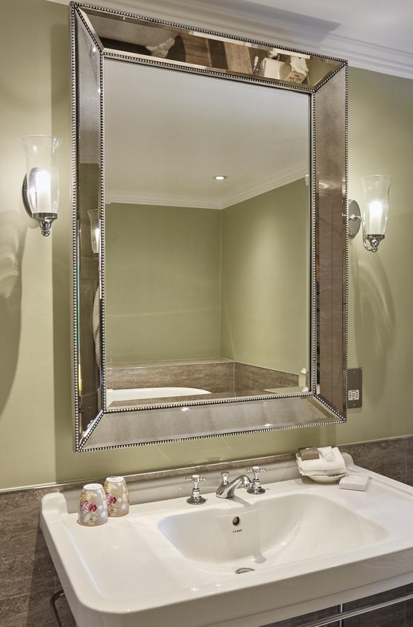 Ockenden Manor Hotel & Spa Cuckfield المظهر الخارجي الصورة